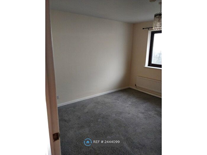 2 Bedroom Bungalow To Rent In Trueman Place, Oldbrook, Milton Keynes, MK6