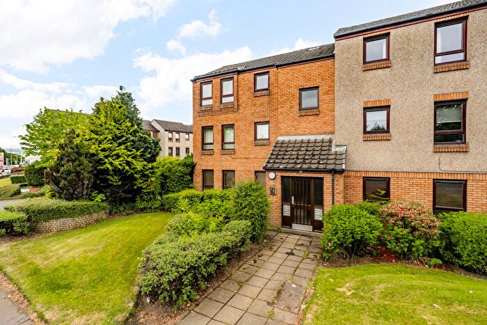 2 Bedroom Flat For Sale In / South Maybury, Edinburgh, EH12