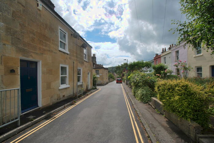 2 Bedroom House To Rent In Dafford Street, Bath, BA1