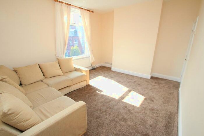 2 Bedroom Apartment To Rent In Victoria Road, Kirkstall, Leeds, LS5