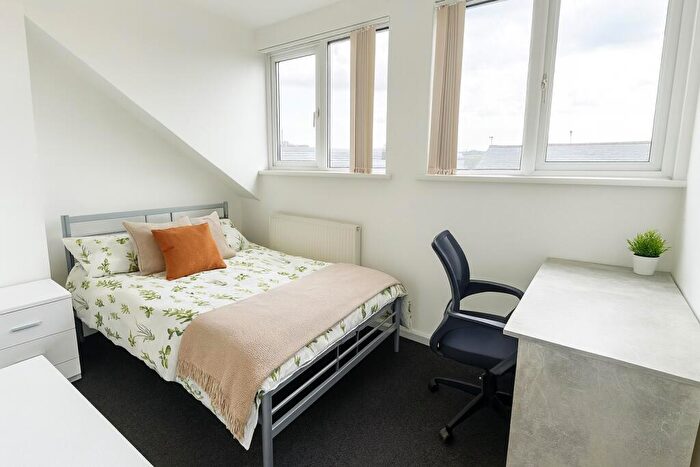 4 Bedroom House To Rent In Shoreham Street, Sheffield, S2