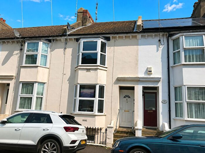 1 Bedroom Flat To Rent In Elphick Road, Newhaven, BN9