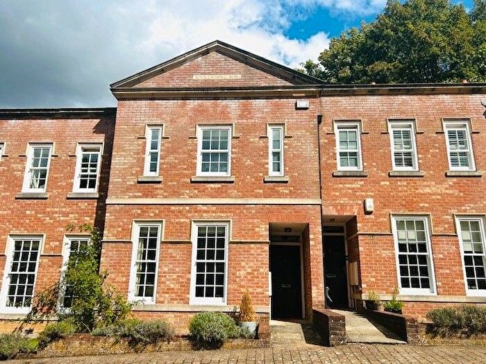 3 Bedroom Property To Rent In Station Hill, Wadhurst, TN5