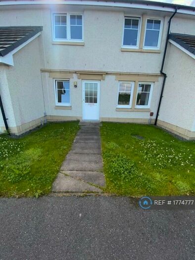 2 Bedroom Flat To Rent In Wade's Circle, Inverness, IV2