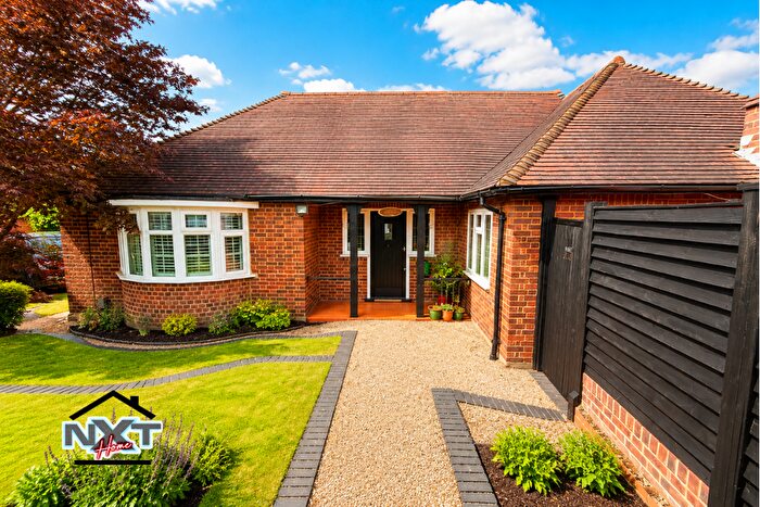 2 Bedroom Detached House To Rent In Forest Edge, Buckhurst Hill, Essex, IG9