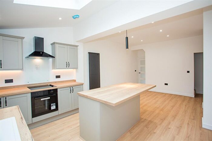 3 Bedroom Terraced House For Sale In Thelwall Lane, Latchford, Warrington, WA4