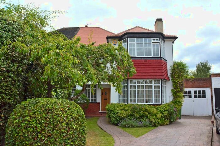 4 Bedroom Semi-Detached House To Rent In Brookway, Blackheath, London, SE3