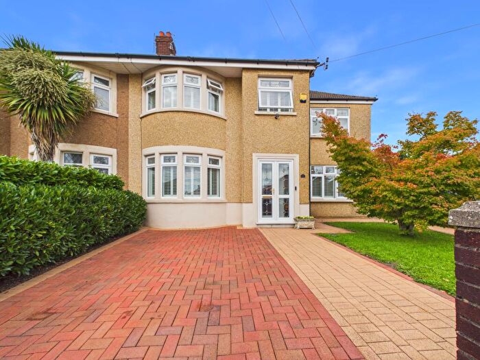 5 Bedroom Semi Detached House For Sale In Heol Y Gors, Whitchurch, Cardiff, CF14
