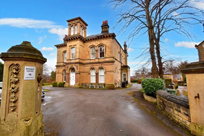 2 Bedroom Apartment For Sale In Edgerton Road, Huddersfield, HD1