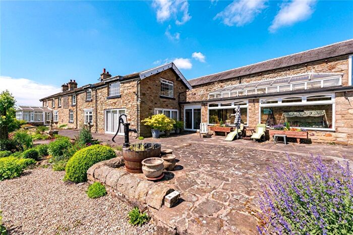 5 Bedroom Detached House For Sale In Woodfold Park, Mellor, Blackburn, Lancashire, BB2