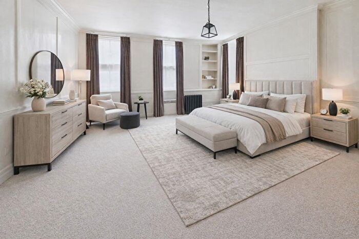 4 Bedroom Town House To Rent In Meard Street, Soho, W1F