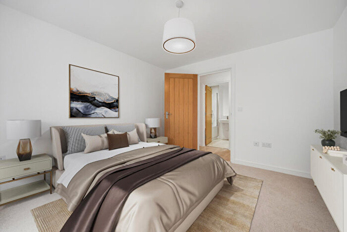 2 Bedroom Flat For Sale In Maythorn House, Bridgewater Close, Nottingham, Nottingham City, NG2