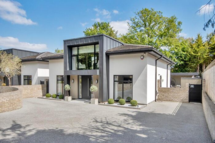 3 Bedroom Detached House For Sale In Old Downs, Hartley, Kent, DA3