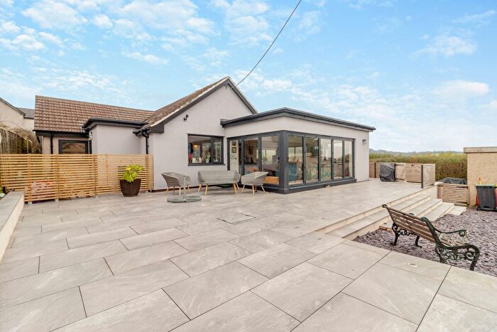 5 Bedroom Bungalow For Sale In Bryn-Y-Gwenin, Abergavenny, Monmouthshire, NP7