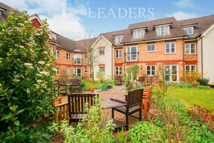 1 Bedroom Apartment To Rent In St Rumbolds Court, Brackley, NN13