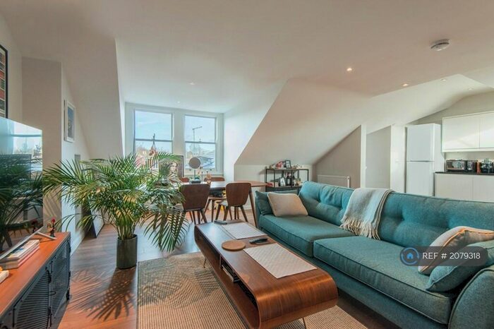 2 Bedroom Flat To Rent In Brondesbury Road, London, NW6