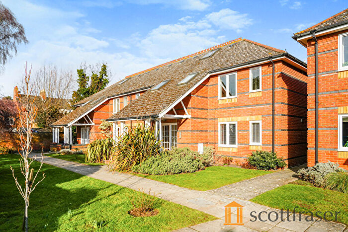 2 Bedroom Flat To Rent In Penhurst Court, Sidney Street, Oxford, OX4