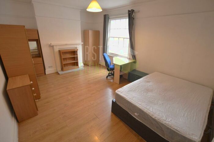 5 Bedroom Terraced House To Rent In Newtown Street, City Centre, LE1