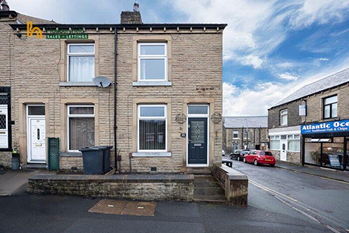 2 Bedroom Terraced House To Rent In Lightcliffe Road, Huddersfield, HD4
