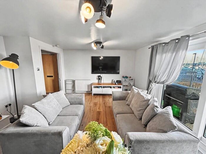 2 Bedroom Flat For Sale In Mariners View, Ardrossan, KA22