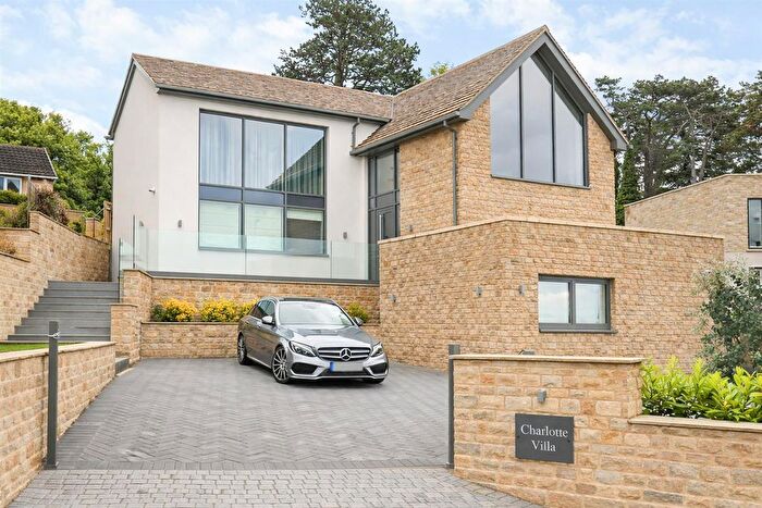 4 Bedroom Detached House To Rent In Cleeve Hill, Cheltenham, GL52