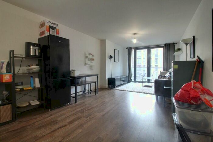 2 Bedroom Apartment To Rent In Southside, St. John's Walk, Birmingham, B5