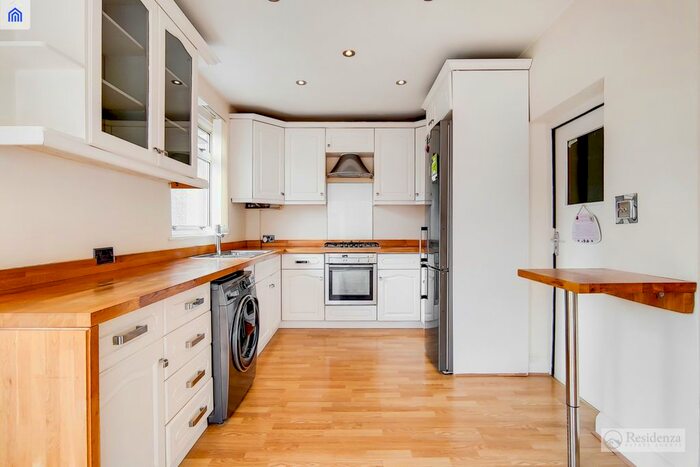 3 Bedroom Semi-Detached House To Rent In Virginia Road, London, CR7