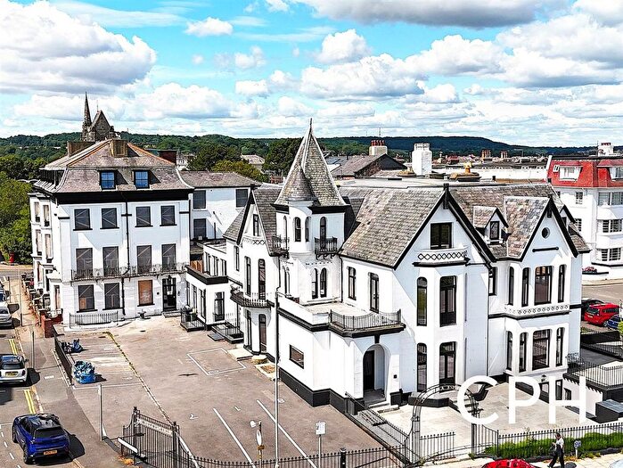 1 Bedroom Property For Sale In Esplanade, Scarborough, YO11