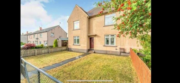 3 Bedroom Flat To Rent In Dryden Terrace, Loanhead, EH20
