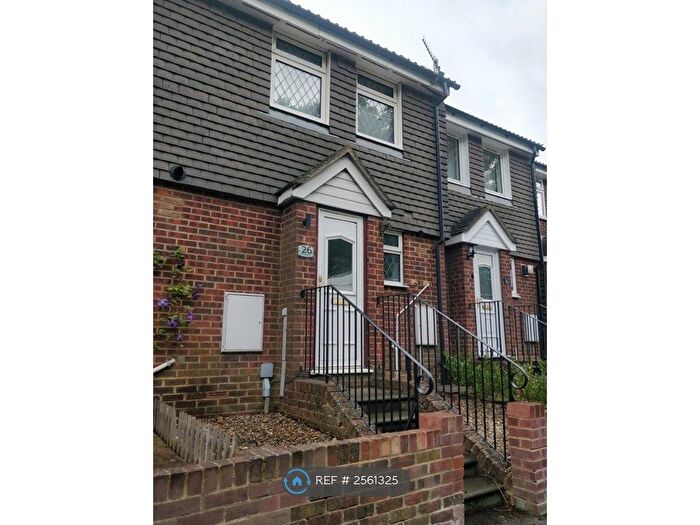 2 Bedroom Terraced House To Rent In Whitstable Road, Faversham, ME13
