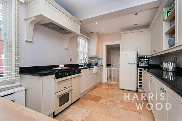 3 Bedroom End Of Terrace House For Sale In Gladstone Road, Colchester, CO1
