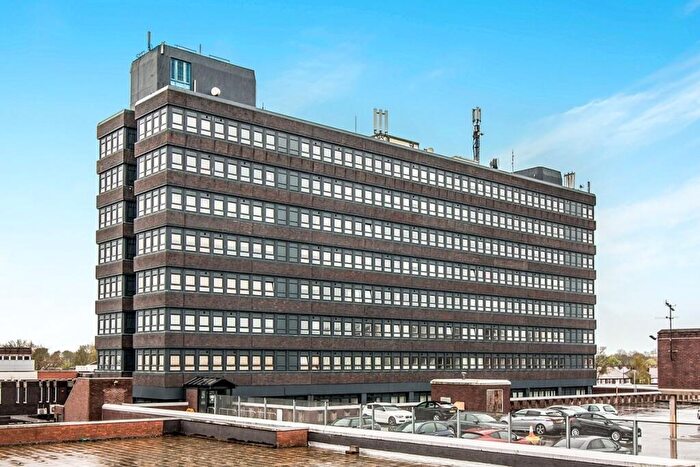 1 Bedroom Apartment For Sale In Benbow Street, Sale, Greater Manchester, M33