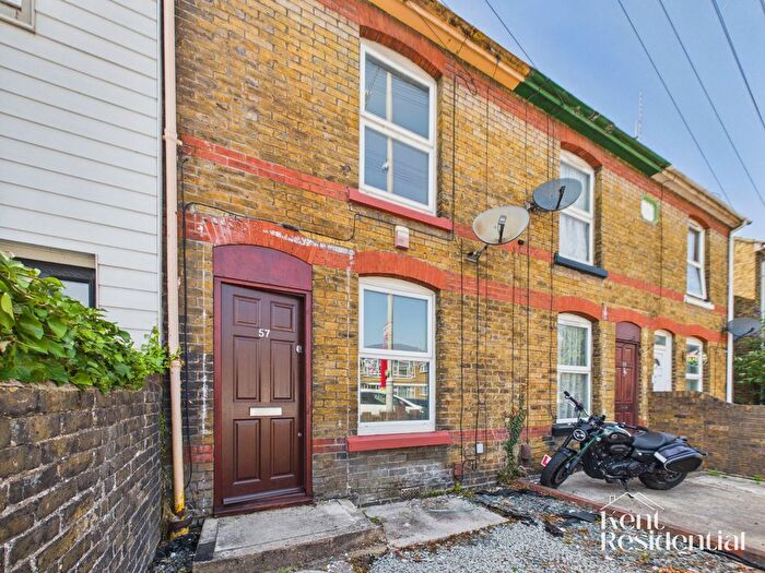 2 Bedroom Terraced House To Rent In Murston Road, Sittingbourne, ME10