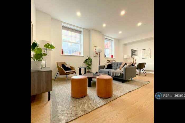 2 Bedroom Flat To Rent In Spot, Bolton, BL1