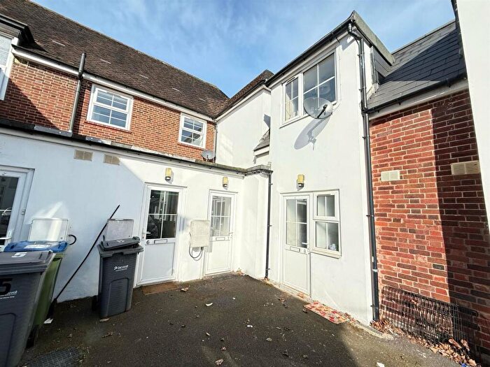 2 Bedroom Flat To Rent In Horseley Road, Tipton, DY4