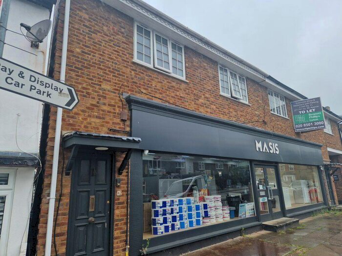 2 Bedroom Flat To Rent In Loughton, IG10