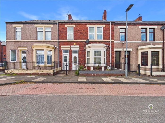 2 Bedroom Flat To Rent In Dunston Road, Dunston, Gateshead, NE11