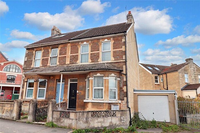 3 Bedroom Semi Detached House For Sale In Third Avenue, Oldfield Park, Bath, BA2