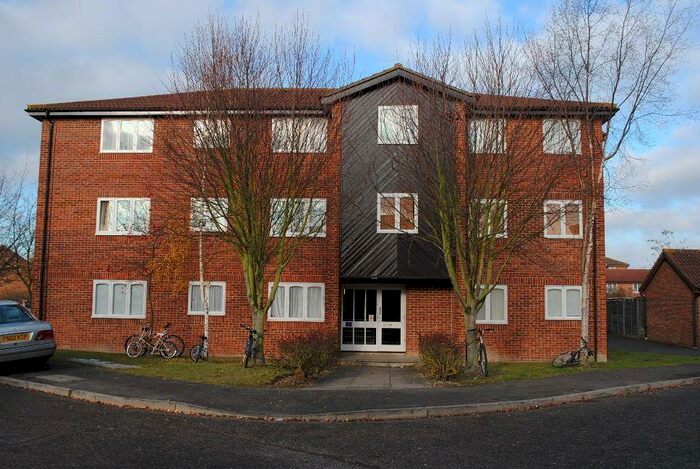 2 Bedroom Flat To Rent In Speedwell Close, Fulbourn, CB1