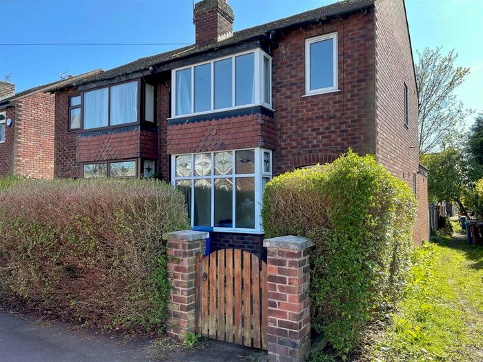 3 Bedroom Semi-Detached House To Rent In Claremont Road, Great Moor, Stockport, SK2