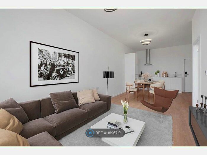 1 Bedroom Flat To Rent In Halfords Lane, Birmingham, B66