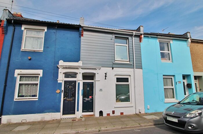 3 Bedroom Terraced House For Sale In Bertie Road, Southsea, PO4