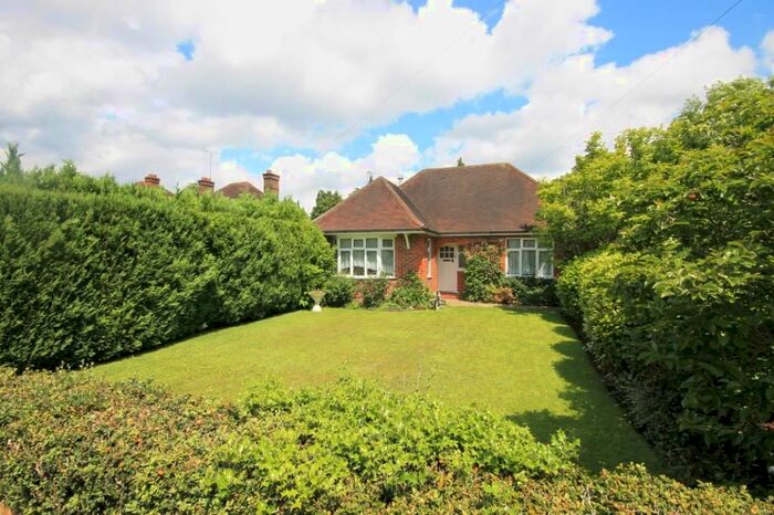 2 Bedroom Bungalow To Rent In Luddington Avenue, Virginia Water, Surrey, GU25