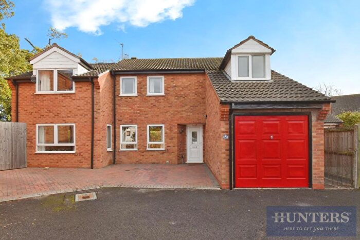 4 Bedroom Detached House For Sale In Long Grey, Fleckney, Leicester, LE8