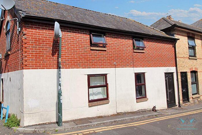 1 Bedroom Apartment For Sale In Norwich Road, Bournemouth, BH2