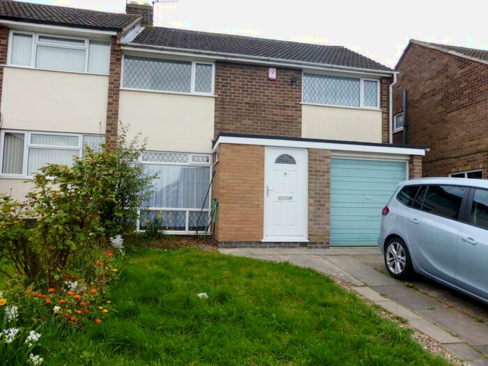 3 Bedroom House To Rent In Barnet Close, Oadby, Leicester, LE2