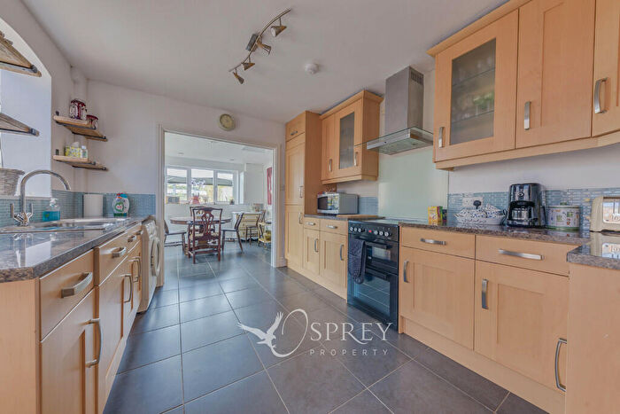 3 Bedroom Detached House For Sale In Brooke Road, Oakham, LE15