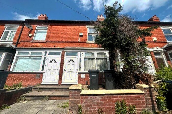 3 Bedroom Property To Rent In Weston Lane, Birmingham, B11