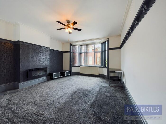 2 Bedroom Flat To Rent In Station Road, Urmston, Trafford, M41