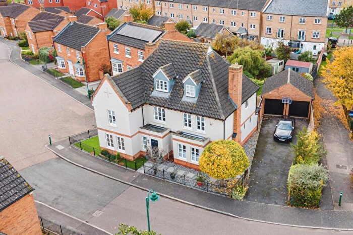 6 Bedroom Detached House For Sale In Sharnbrook Avenue, Hampton Vale, Peterborough, Cambridgeshire, PE7